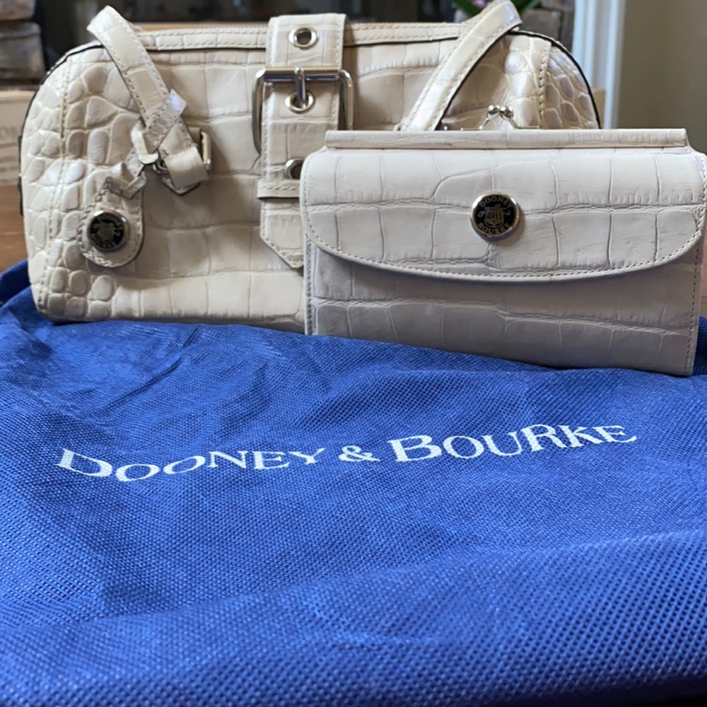 Authentic Dooney & Burke purse and matching wallet